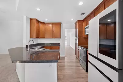 911 Toro Lane, Lathrop, CA 95330 - Photo 11