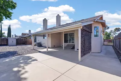 911 Toro Lane, Lathrop, CA 95330 - Photo 43