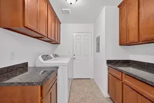 911 Toro Ln, Lathrop, CA 95330 - Photo 35