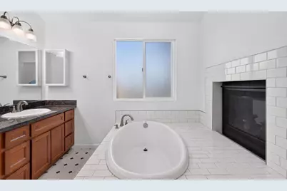 911 Toro Lane, Lathrop, CA 95330 - Photo 27