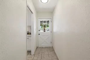 6650 Hogan Dr, Sacramento, CA 95822 - Photo 11