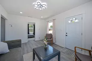 2820 Fruitridge Rd, Sacramento, CA 95820 - Photo 15