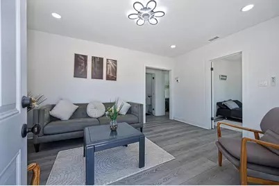 2820 Fruitridge Road, Sacramento, CA 95820 - Photo 11