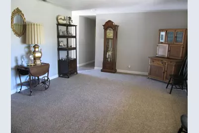 1033 Madison Avenue, Los Banos, CA 93635 - Photo 7