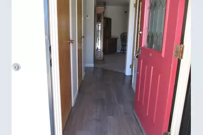 1033 Madison Avenue, Los Banos, CA 93635 - Photo 5