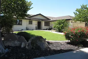 1033 Madison Ave, Los Banos, CA 93635 - Photo 1