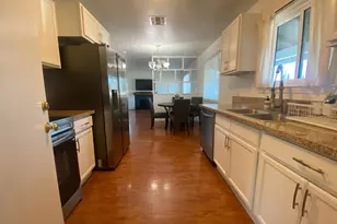 7550 Tamoshanter Way, Sacramento, CA 95822 - Photo 7
