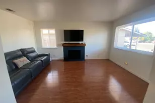 7550 Tamoshanter Way, Sacramento, CA 95822 - Photo 3