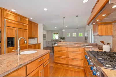 551 Southgate Road, Sacramento, CA 95815 - Photo 27