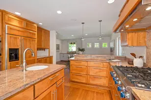 551 Southgate Rd, Sacramento, CA 95815 - Photo 27