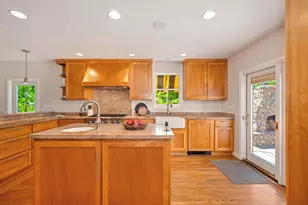 551 Southgate Rd, Sacramento, CA 95815 - Photo 23