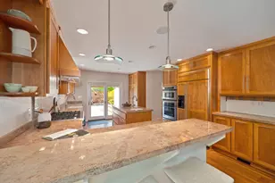 551 Southgate Rd, Sacramento, CA 95815 - Photo 17