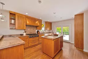 551 Southgate Rd, Sacramento, CA 95815 - Photo 19