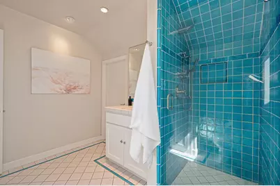 551 Southgate Road, Sacramento, CA 95815 - Photo 49