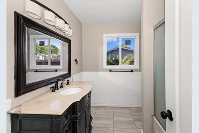 1124 Lakewood Avenue, Modesto, CA 95355 - Photo 29
