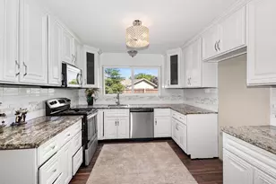 1124 Lakewood Ave, Modesto, CA 95355 - Photo 17