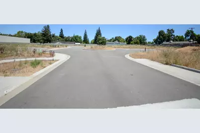 8015 Fair Oaks Boulevard, Carmichael, CA 95608 - Photo 15