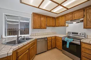 8652 Nash Way, Sacramento, CA 95828 - Photo 19
