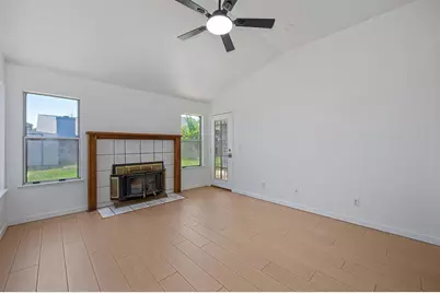 8652 Nash Way, Sacramento, CA 95828 - Photo 9