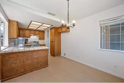 8652 Nash Way, Sacramento, CA 95828 - Photo 15
