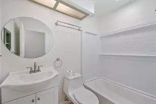 8652 Nash Way, Sacramento, CA 95828 - Photo 21