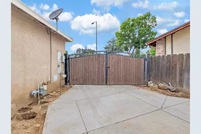 2248 Cherry Tree Lane, Riverbank, CA 95367 - Photo 63