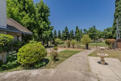 438 La Contenta Drive, Valley Springs, CA 95252 - Photo 3