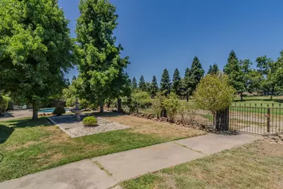 438 La Contenta Drive, Valley Springs, CA 95252 - Photo 5