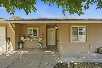 7109 Delhaven Way, North Highlands, CA 95660 - Photo 3