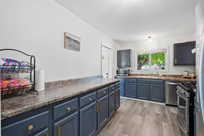 7109 Delhaven Way, North Highlands, CA 95660 - Photo 15