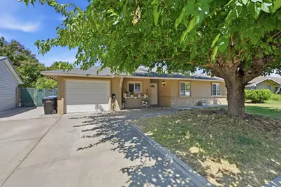 7109 Delhaven Way, North Highlands, CA 95660 - Photo 1
