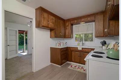 4317 Vulcan Drive, Sacramento, CA 95864 - Photo 13