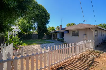4317 Vulcan Drive, Sacramento, CA 95864 - Photo 29