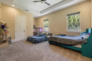 10725 Goldsborough Cir, Oakdale, CA 95361 - Photo 41