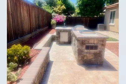 566 Fallsburg Court, Brentwood, CA 94513 - Photo 9