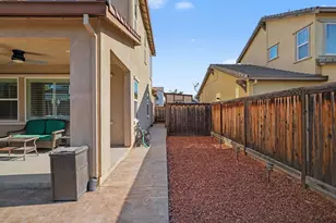 566 Fallsburg Ct, Brentwood, CA 94513 - Photo 11