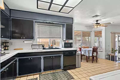 4017 Chatsworth Circle, Stockton, CA 95209 - Photo 11