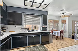 4017 Chatsworth Cir, Stockton, CA 95209 - Photo 11