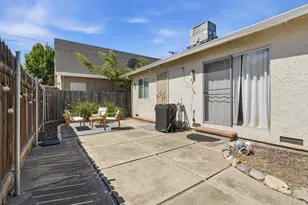 2195 57th St, Sacramento, CA 95817 - Photo 15