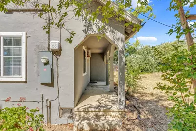 7828 Old Auburn Road, Citrus Heights, CA 95610 - Photo 3