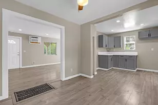 7828 Old Auburn Rd, Citrus Heights, CA 95610 - Photo 11