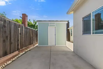 209 Charles Avenue, Manteca, CA 95336 - Photo 37