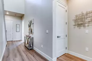 805 Hintze Lndg Ct, Modesto, CA 95354 - Photo 9