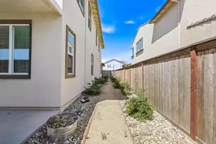 3912 Azul Way, Sacramento, CA 95835 - Photo 29