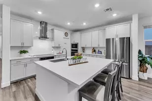 3912 Azul Way, Sacramento, CA 95835 - Photo 5