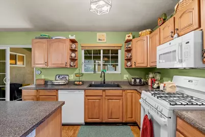 1122 Marguerite Avenue, Manteca, CA 95336 - Photo 15