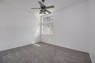 9282 Dever Cir, Elk Grove, CA 95624 - Photo 31