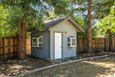 9282 Dever Circle, Elk Grove, CA 95624 - Photo 37