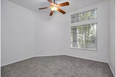 9282 Dever Circle, Elk Grove, CA 95624 - Photo 33
