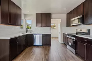 1241 S Hutchins St, Lodi, CA 95240 - Photo 11
